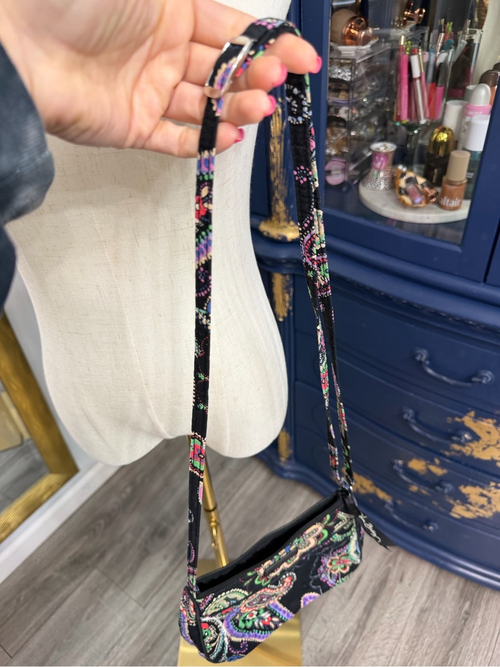 Retired Vera Bradley Kiev Paisley Little Crossbody Bag - Picture 7 of 12